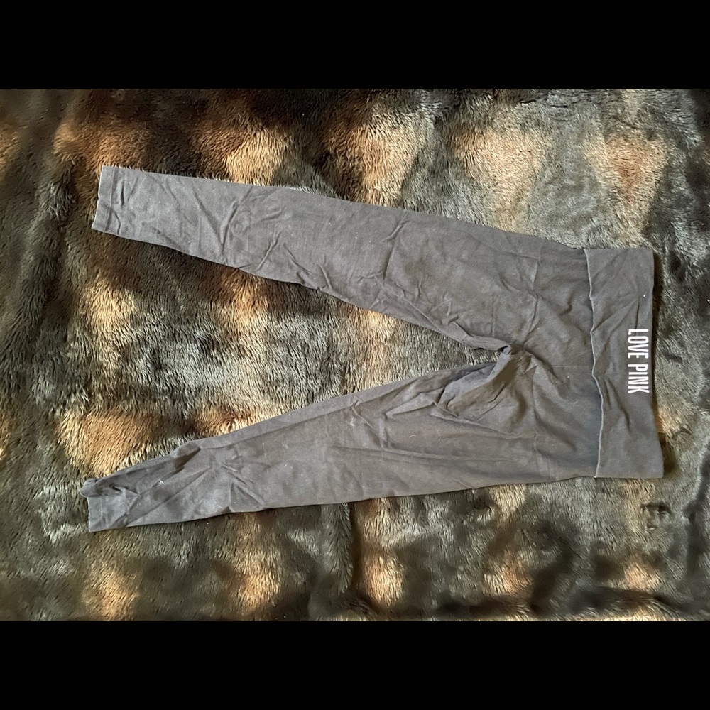 PINK Victoria’s Secret yoga leggings